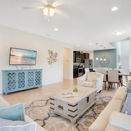 Large Themed Pool Home At Windsor At Westside